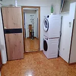 M&r Апартаменты *
