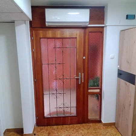 M&r Apartment