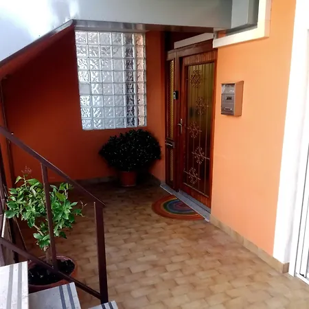 M&r Apartment