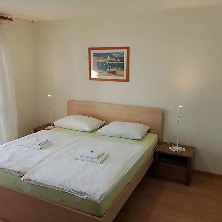 M&r Apartment