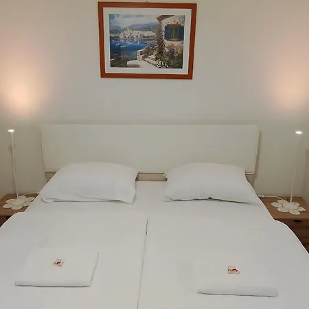 Apartman M&r